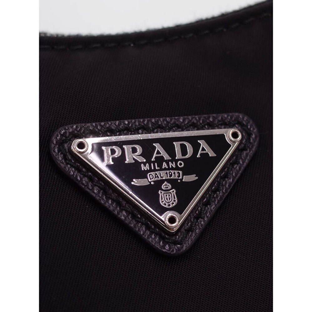 Prada Saffiano Shoulder ReEdition Leather Chain Bag 2005 - Picture 6 of 9